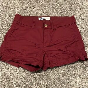 Old Navy Women's Burgundy Shorts size 6